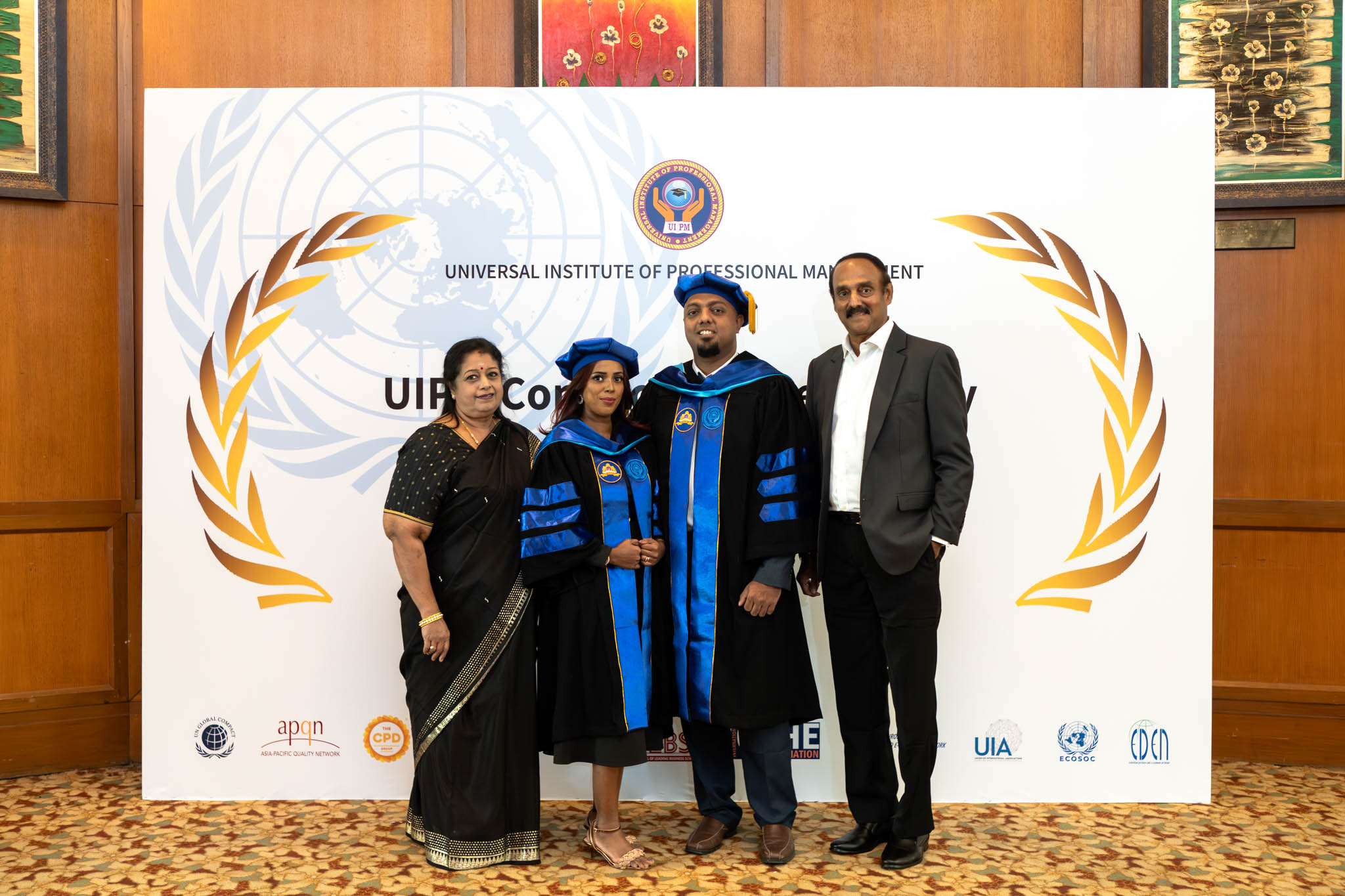 APT-7402-(Dr Shaleni Family)